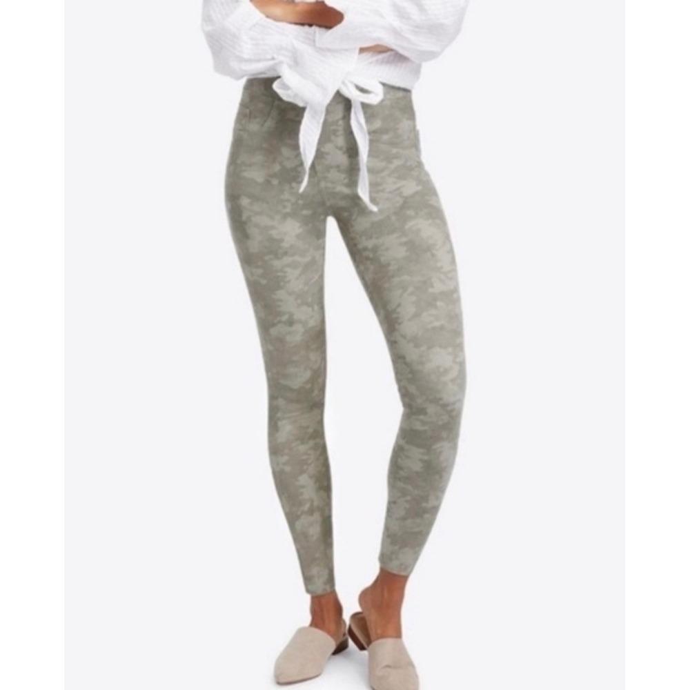 Spanx Jean-ish Ankle Leggings‎ Stone Washed Camo Grey Green 20018R Womens Medium